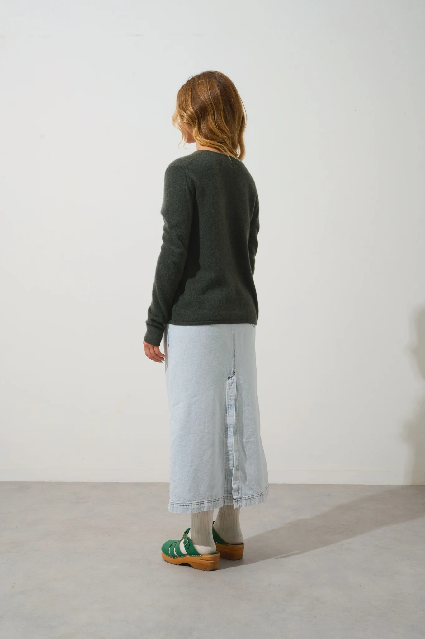 CHALAIS cardigan col v kaki chiné 100% cachemire – Image 4