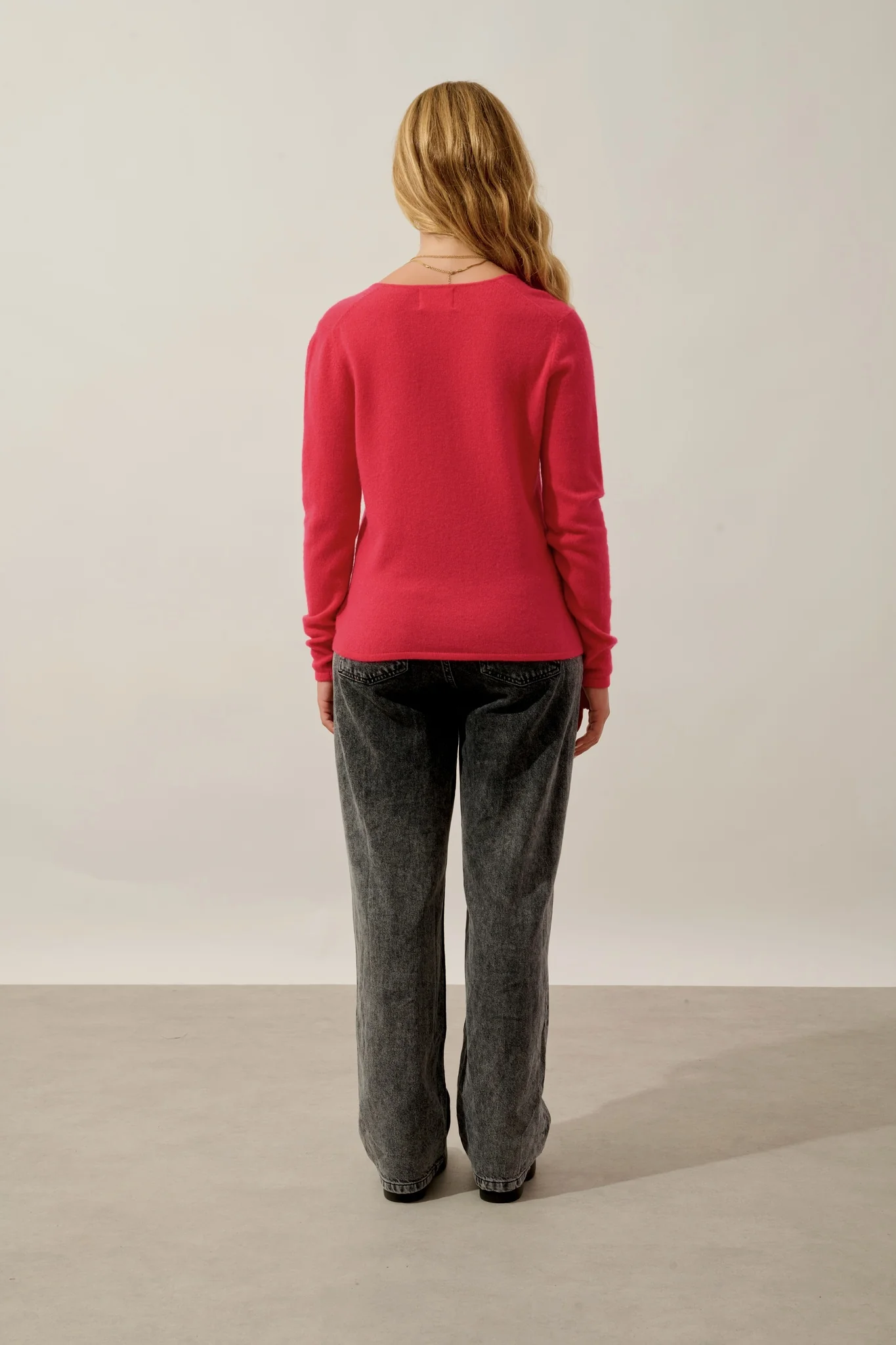 CHALAIS cardigan col v magenta red 100% cachemire – Image 4